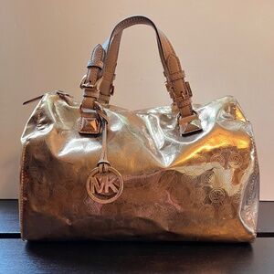 Micheal Kors Rose Gold Metallic Large Duffle Style Satchel Bag